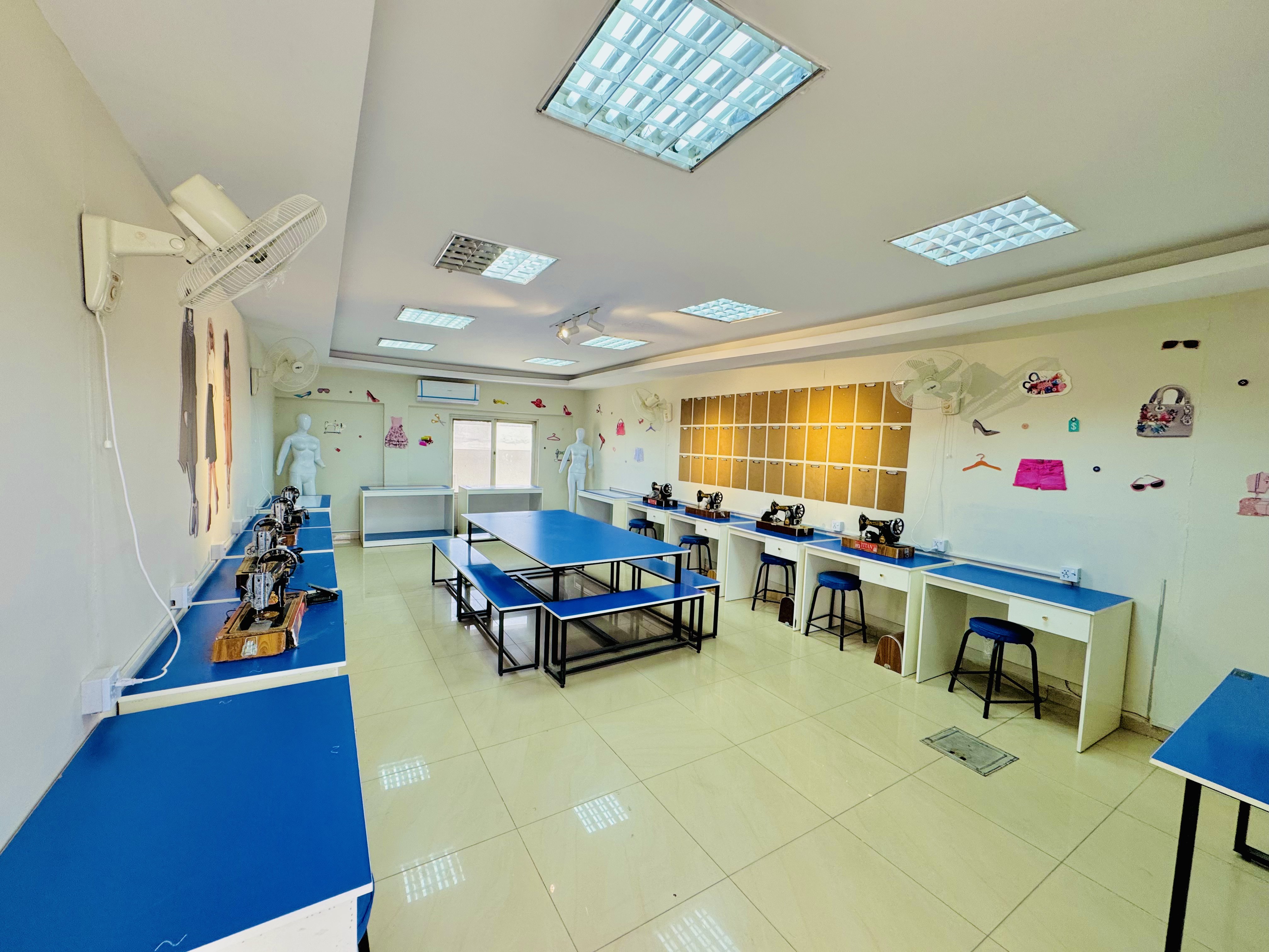 Fashion & Stitching Lab